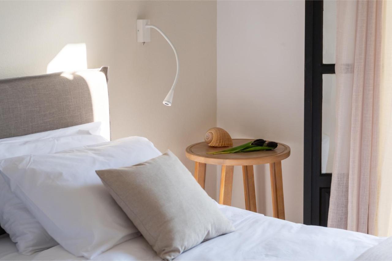 Aella Residence ナウサ エクステリア 写真